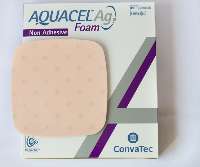 AQUACEL AG FOAM 15 X 15 CM NEM ÖNTAPADÓ HABKÖTSZER STERIL 5DB/DOBOZ - 450108000.1515